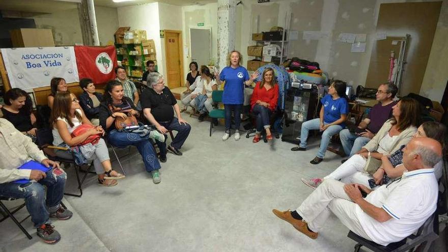 Mesa redonda en la Escola de Verán de Boa Vida. // G. Santos