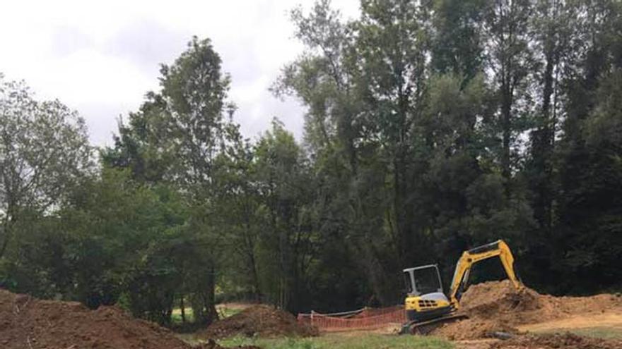 Obras de renovación de la red de aguas en Ozanes.