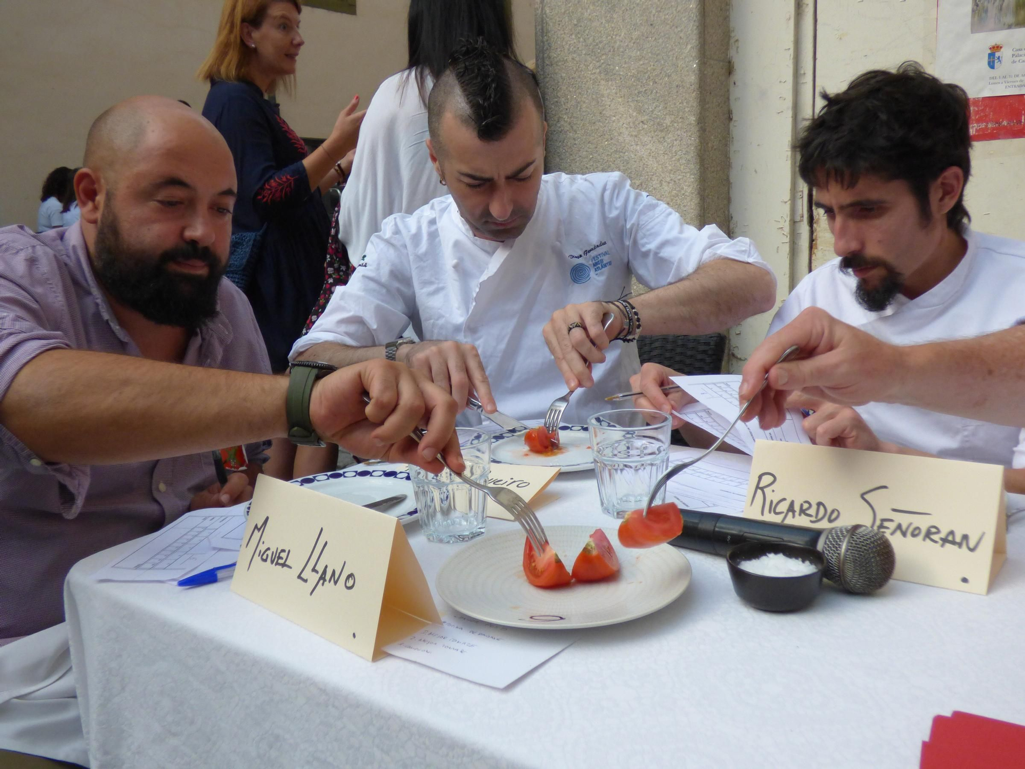 Así fue la elección del mejor tomate de Cangas del Narcea