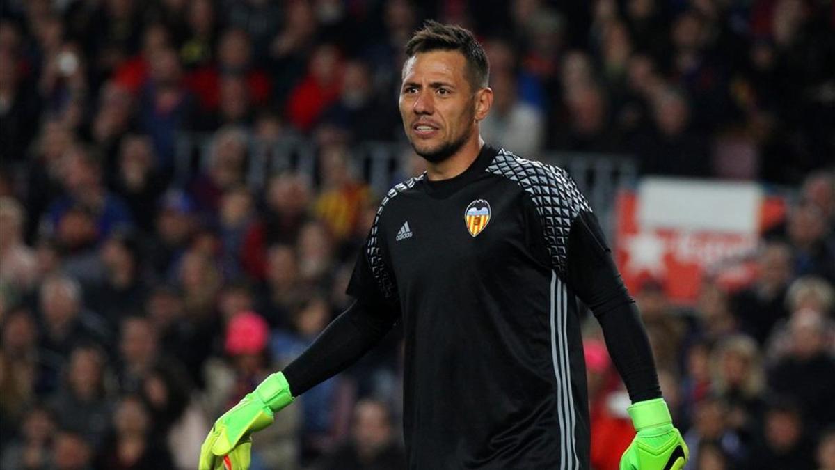 Diego Alves encajó cuatro goles el pasado domingo en el Camp Nou