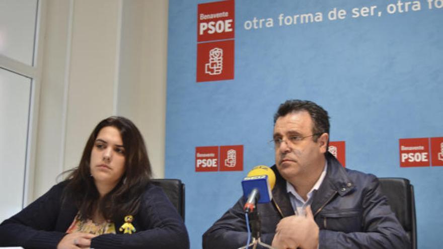 Veleda y Martín Benito durante la rueda de prensa de ayer.