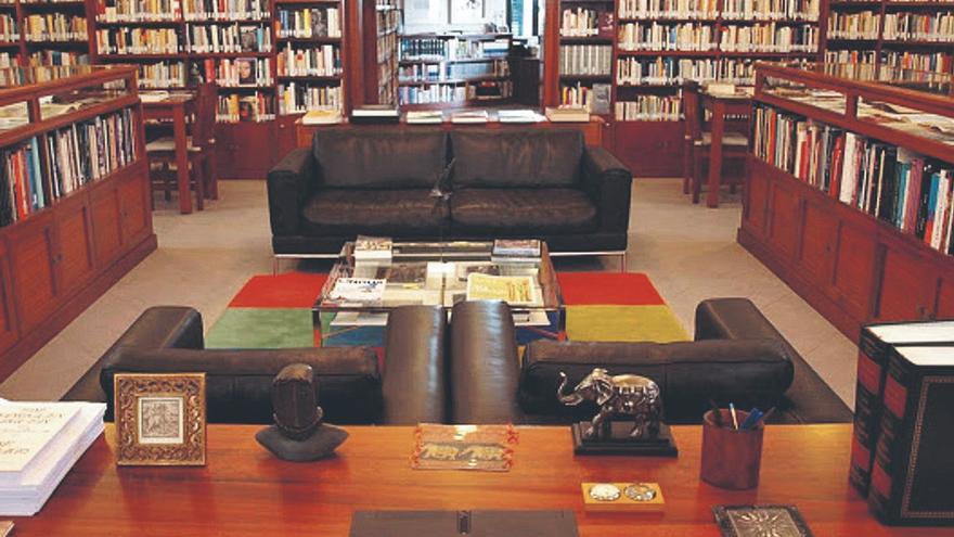 Jornadas de Novela Criminal, poesía y presentación de libros en A Casa