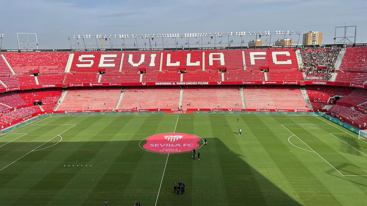 Estadio Ramón Sánchez-Pizjuán minutos antes del Gran Derbi