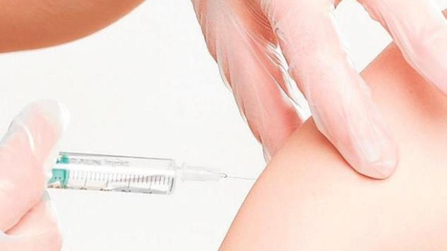 La vacunació de la grip té com a principal objectiu arribar a les dones embarassades