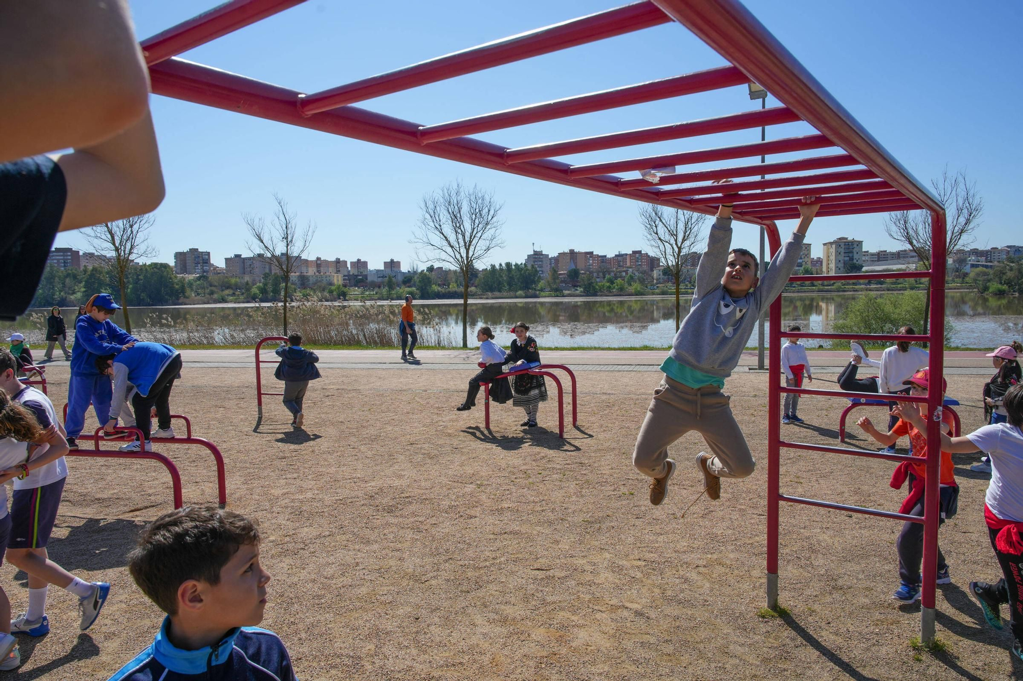 EN IMÁGENES | La semana de Extremadura en la Escuela se celebra en Badajoz