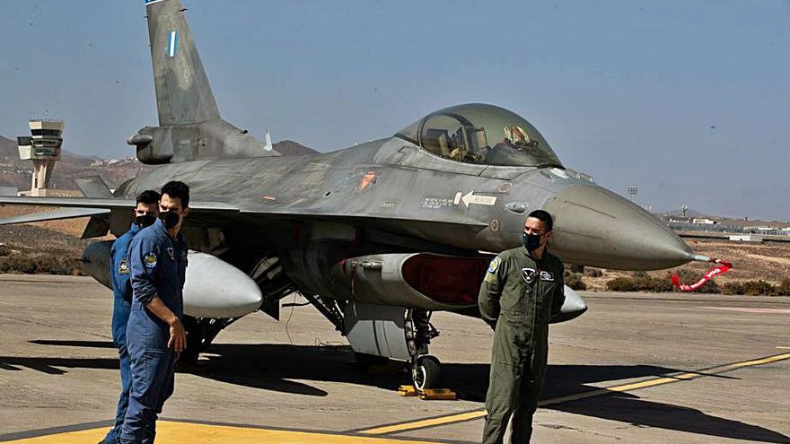 F-16 del 343 Escuedrán de la fuerza aérea griega. .
