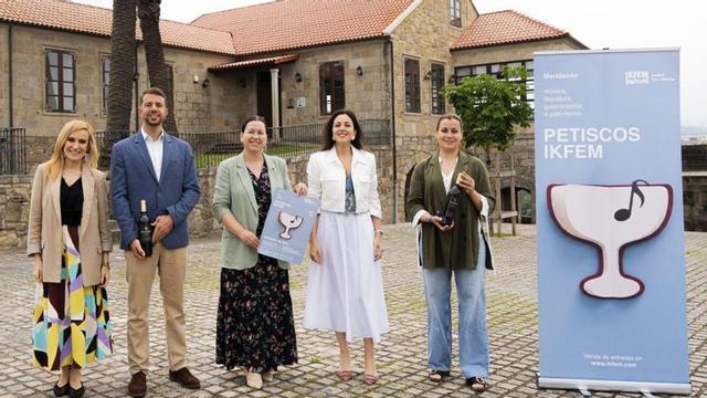 Presentación de «Petiscos IKFEM» en Salvaterra. | D.P.