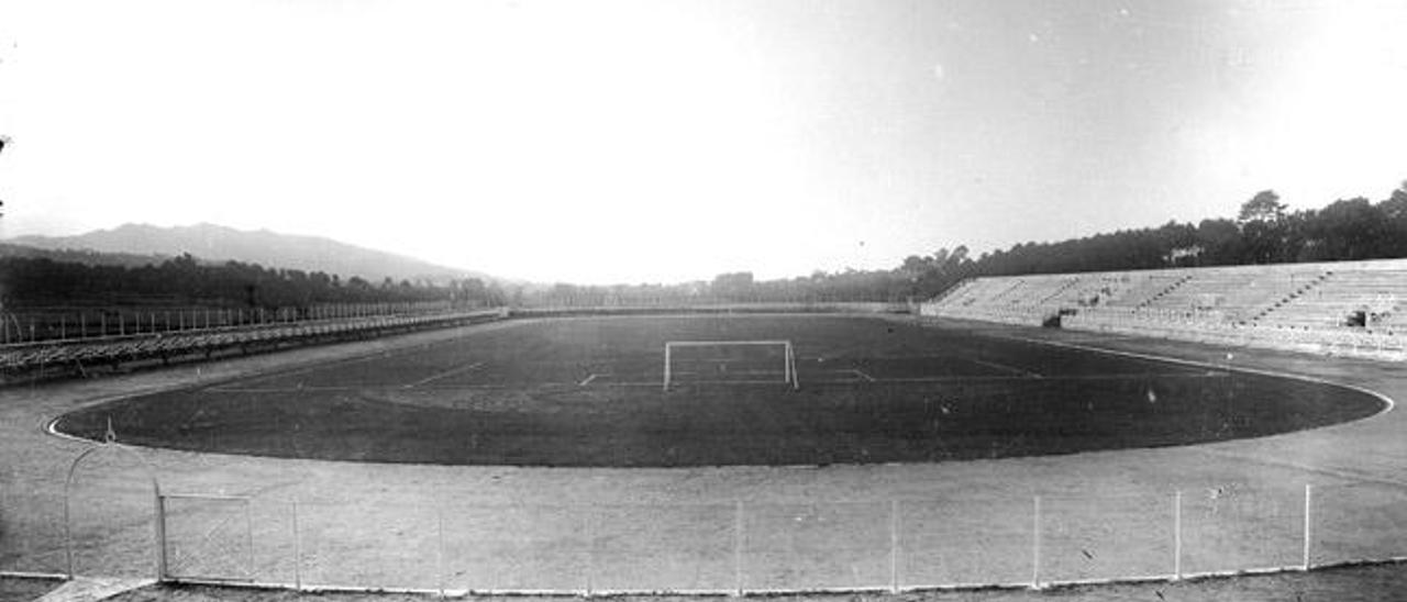 El &quot;templo&quot; del celtismo tras su construcción, a finales de los años 20. //  Archivo Pacheco