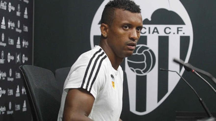 Nani: &quot;El partido ante el Atlético es una  gran oportunidad para ganar confianza&quot;