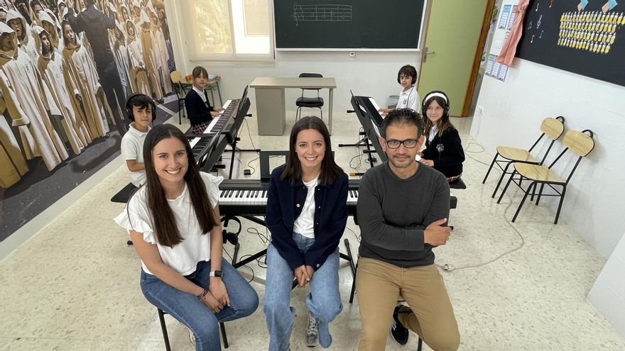 El colegio Nuestra Señora del Carmen de Crevillent presenta su innovador proyecto musical en el IV Simposio Internacional de Investigación en Canto Coral celebrado en Illinois