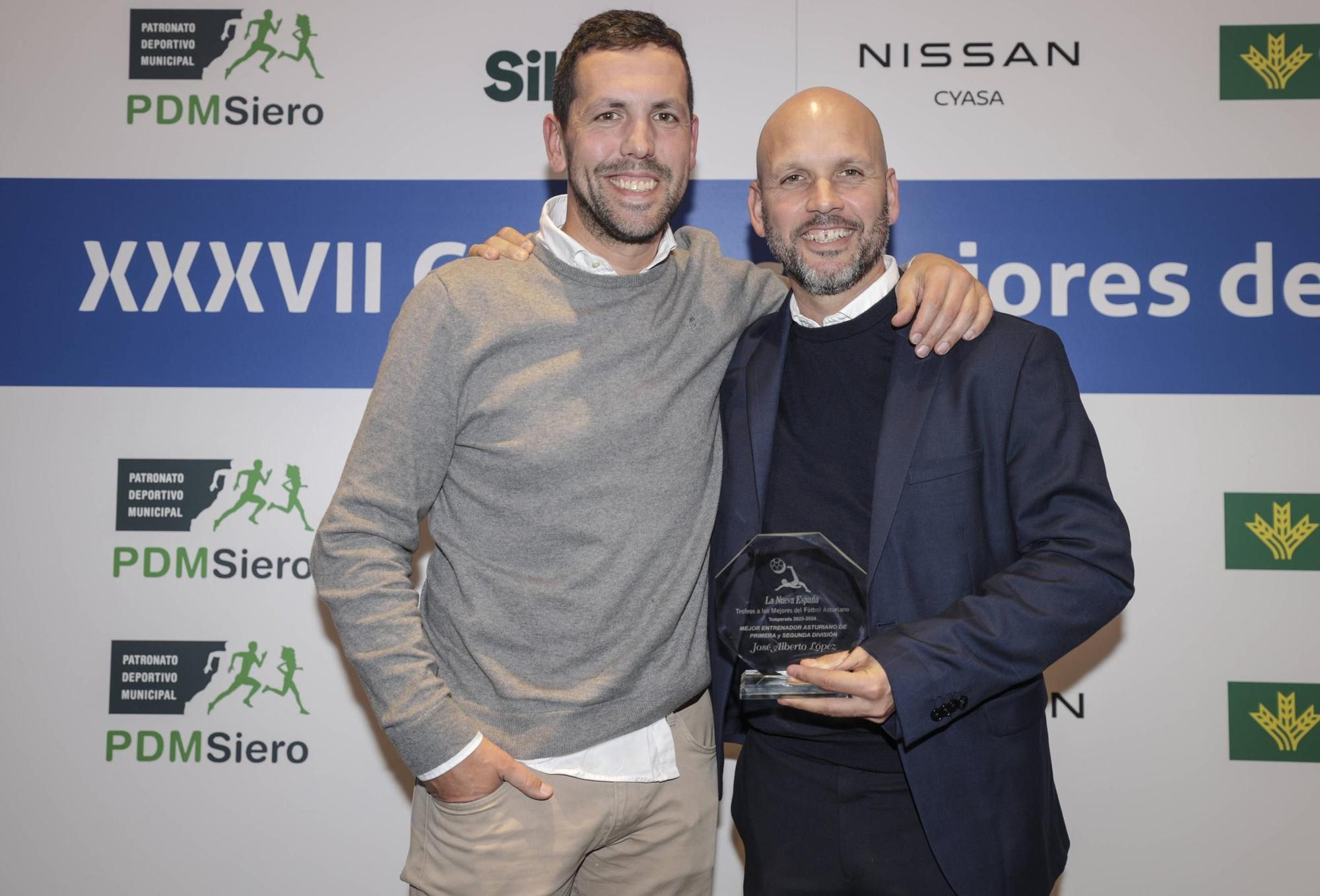 37ª Gala de entrega de los trofeos al fútbol de LA NUEVA ESPAÑA