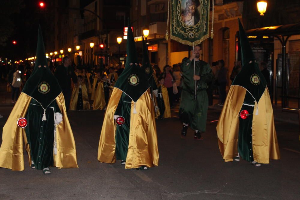 Procesión colectiva de Visita a los Monumentos