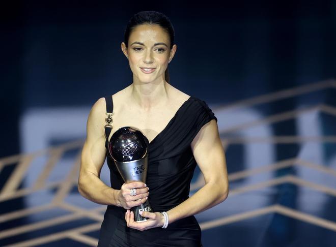 Gala Premios The Best FIFA 2023. Las mejores imágenes de los ganadores. Mejor jugadora Aitana Bonmatí