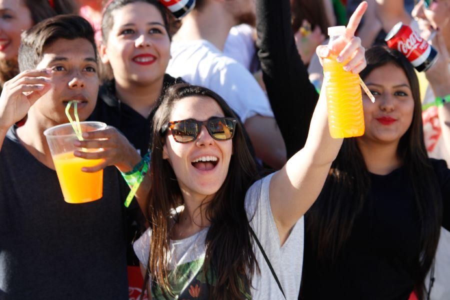 Miles de jóvenes en la fiesta del año