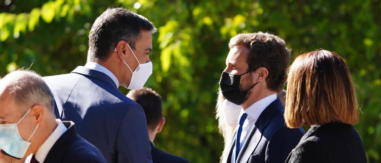 Pedro Sánchez y Pablo Casado.