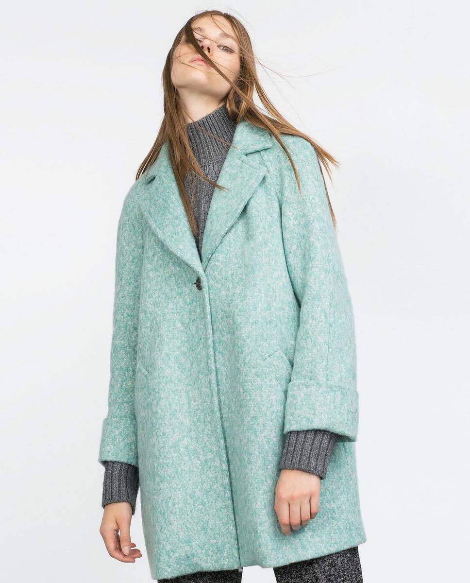 Rebajas 2016, Abrigo de lana turquesa de Zara (49,99€)