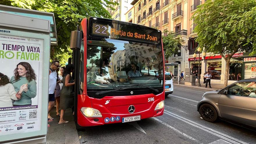 Los descuentos en el transporte dan resultados en Alicante: crece el número de pasajeros en bus