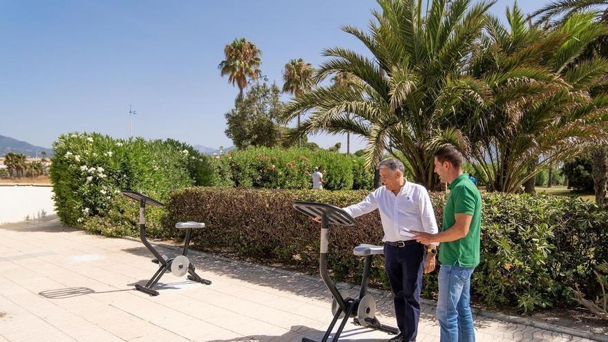 Renuevan las máquinas biosaludables en San Pedro Alcántara