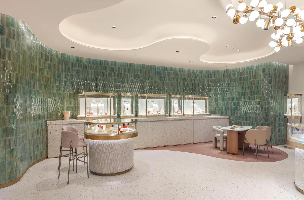 El interior de la tienda.