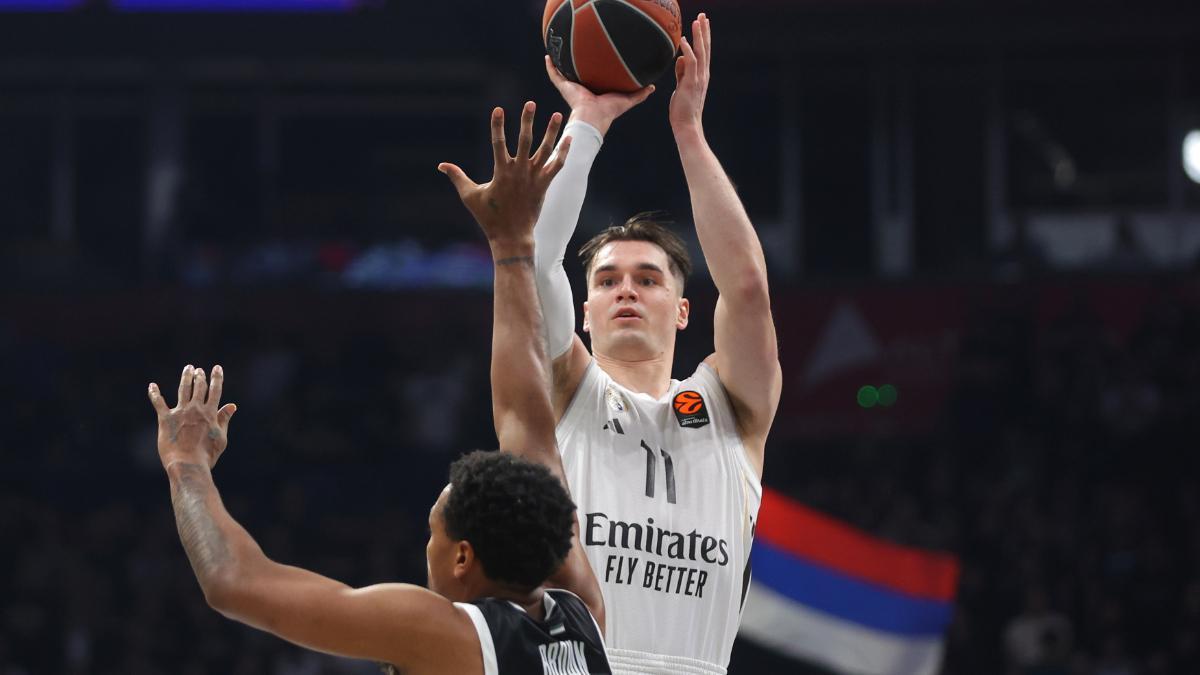Hezonja ante el Partizan