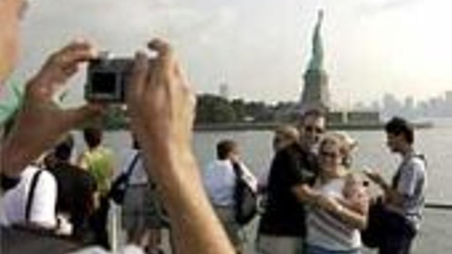 La Estatua de la Libertad, reabierta al público tras el 11-S