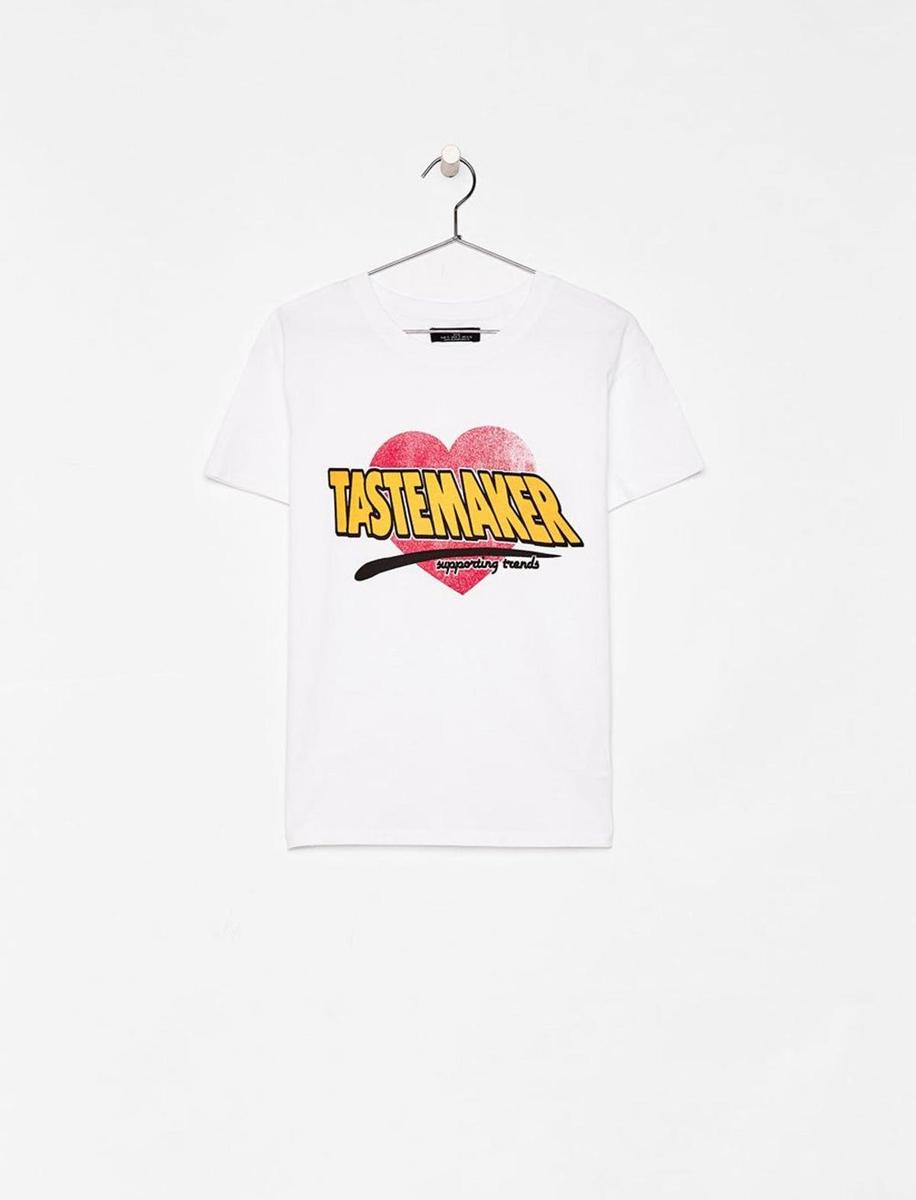 Camiseta con estampado de Bershka (Precio: 1,99 euros)