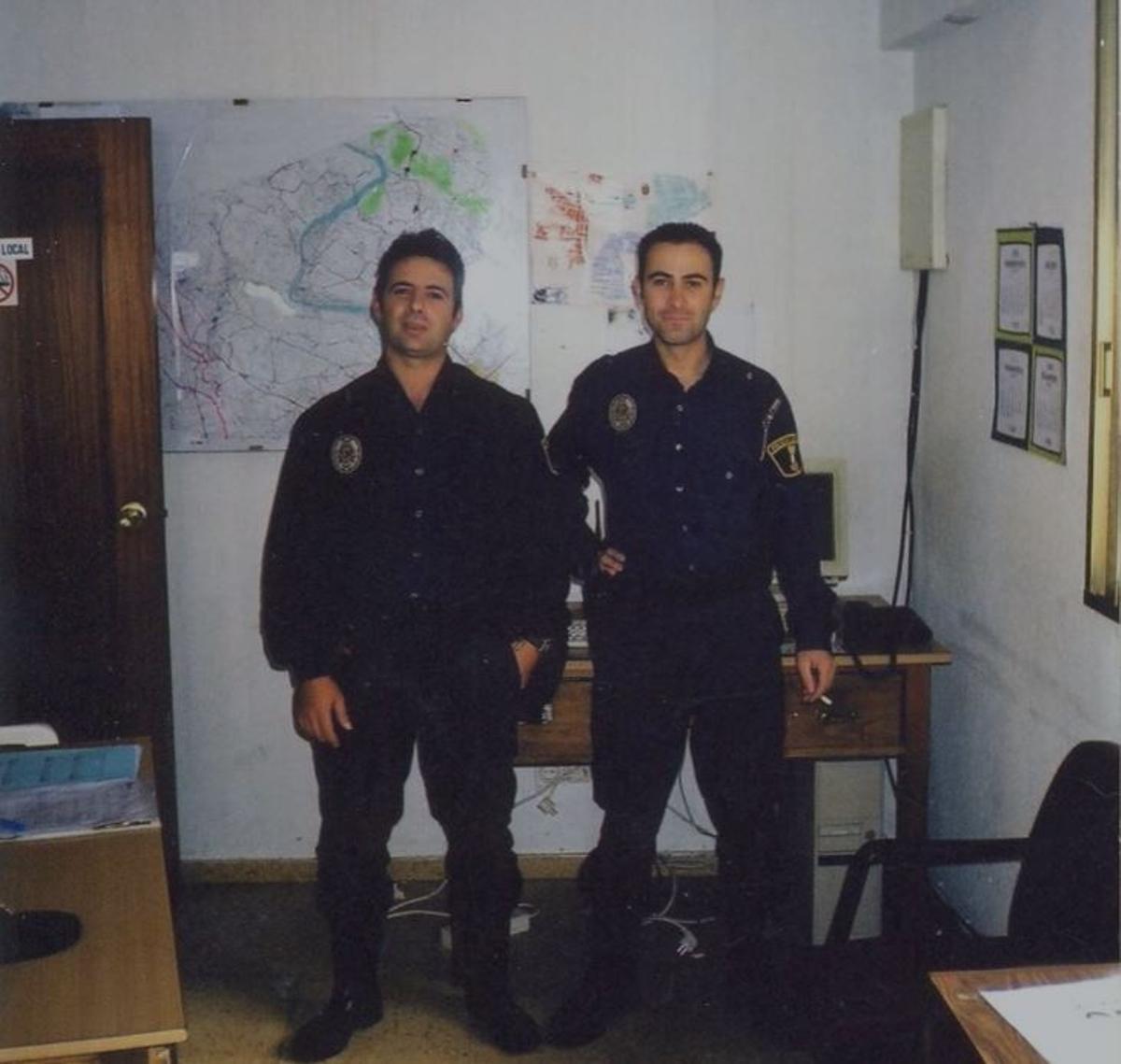 Primeros agentes del cuerpo.