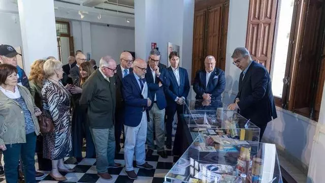 El oficio que movió el comercio en Alicante celebra su centenario con una exposición
