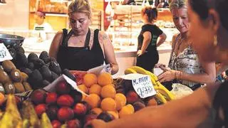 Los alimentos son un 10,6% más caros en Córdoba que hace un año, a pesar de no subir en agosto