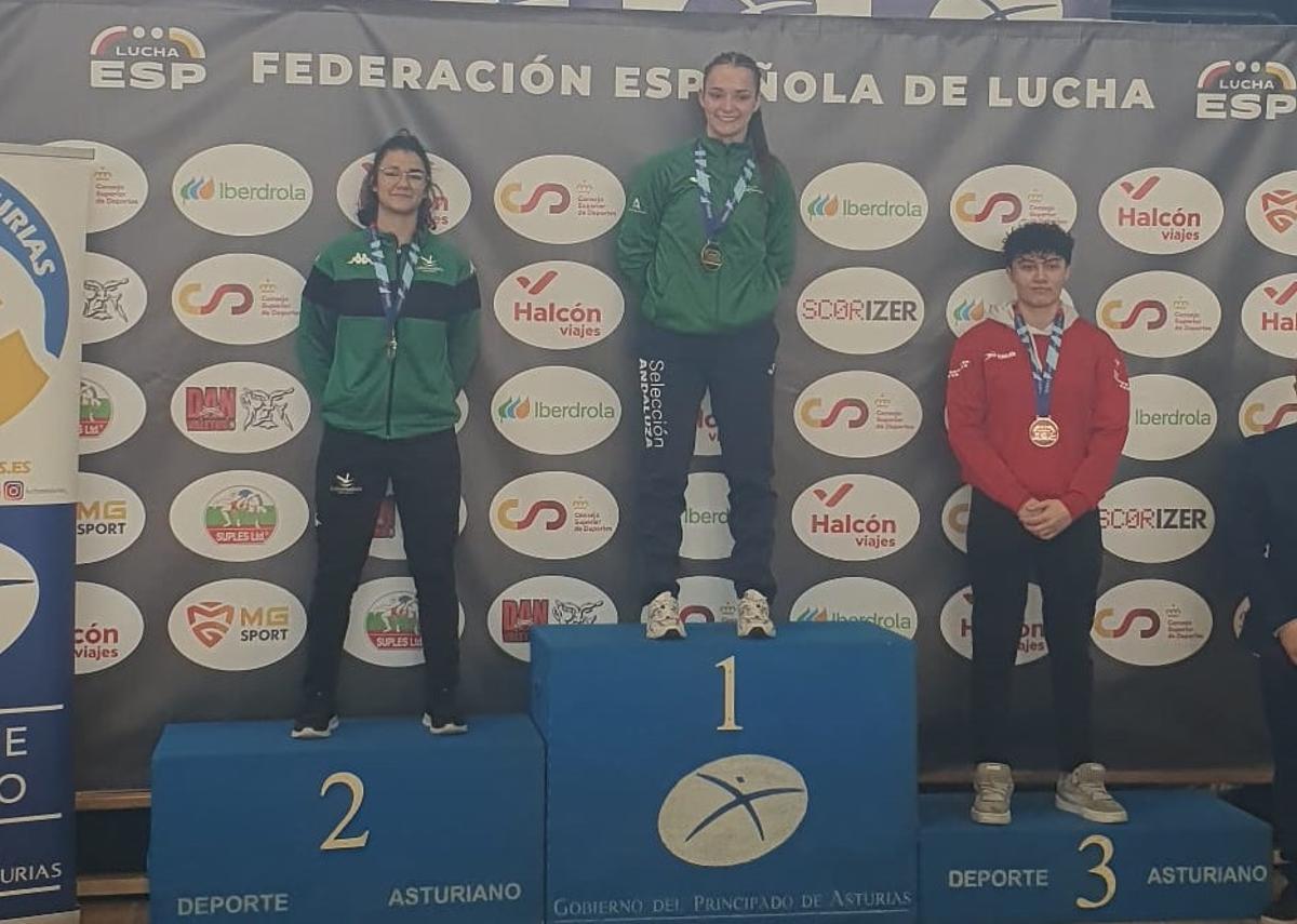 Fotogalería | Los éxitos extremeños en el Campeonato de España de lucha