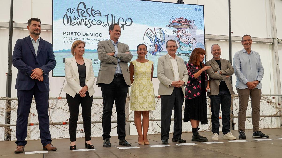 Acto de inauguración de la Festa do Marisco, en el puerto.