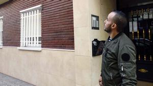 Un joven marroquí trepa por fachada de edificio para salvar a una mujer de su agresor en Zaragoza.