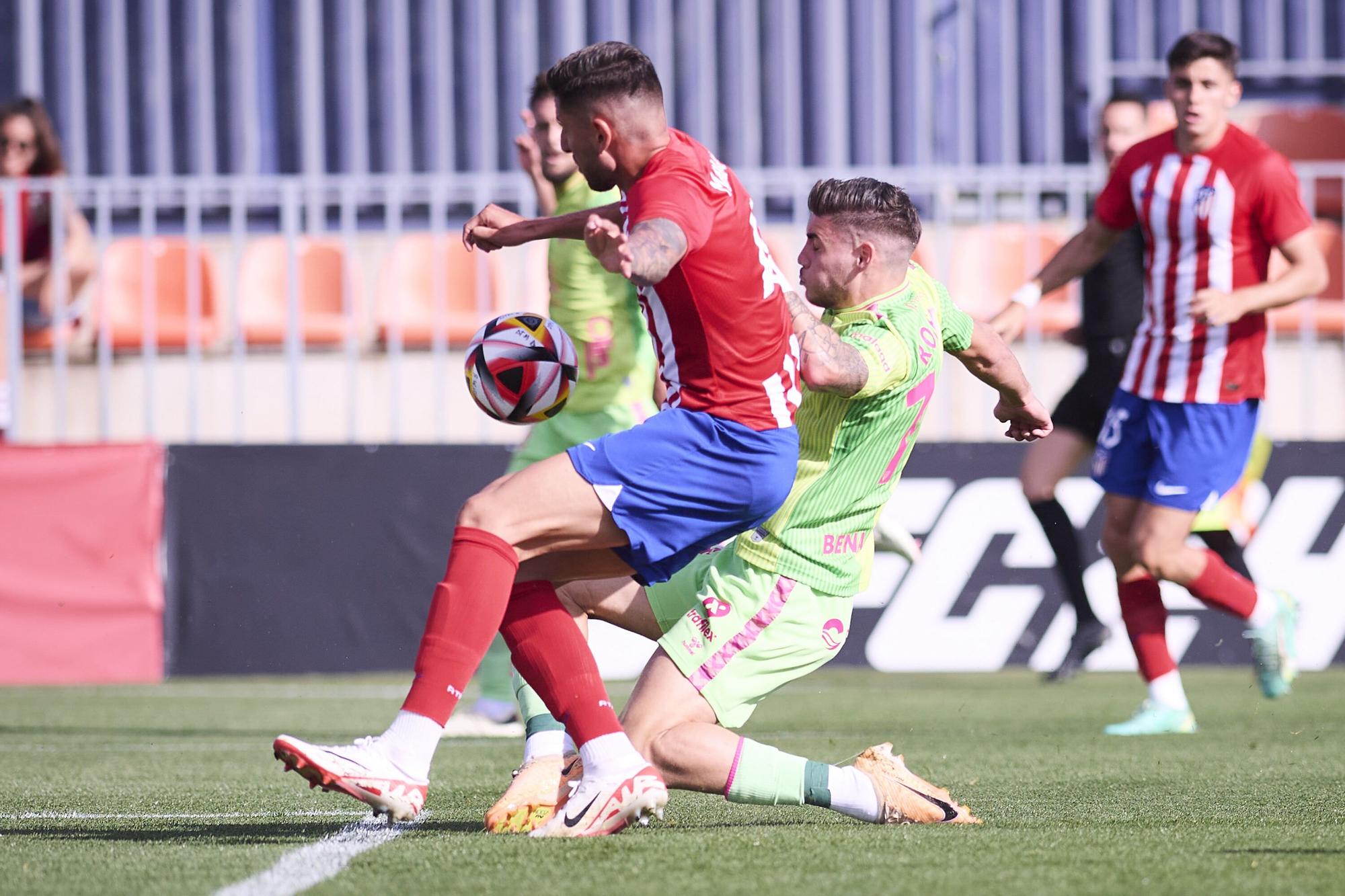 Primera RFEF | Atlético de Madrid B - Málaga CF, en imágenes