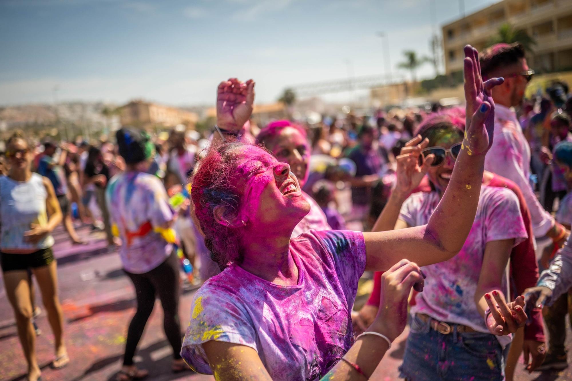 Celebración del Holi en Adeje