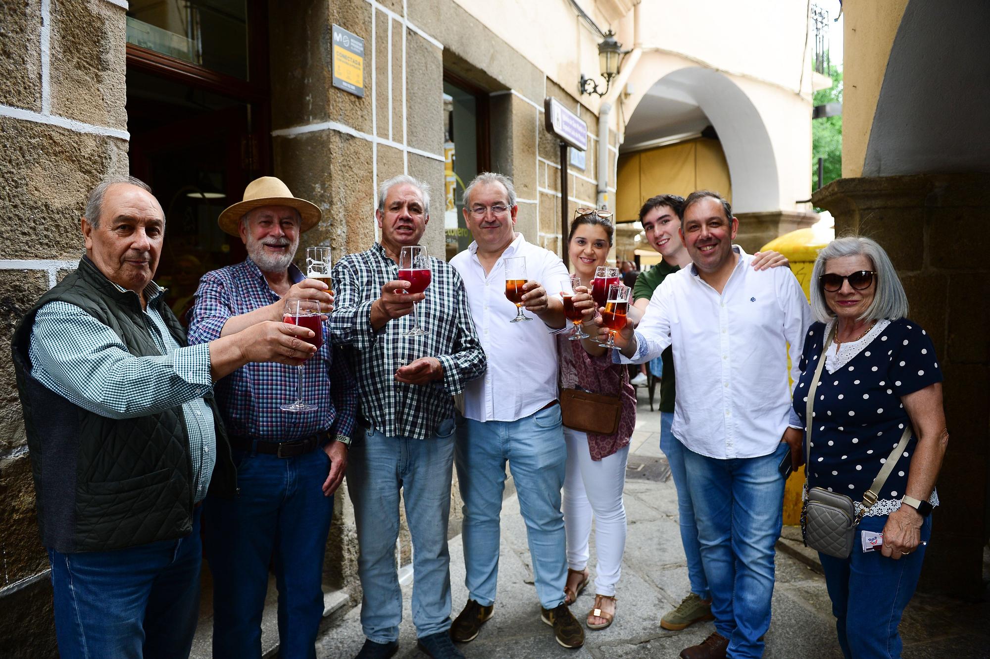 El tiempo respeta a las primeras cañas de la feria de Plasencia