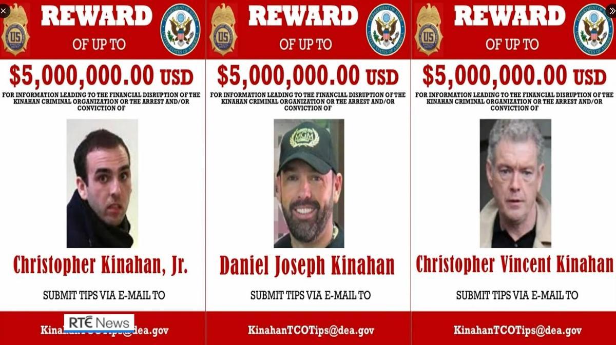 Carteles de los principales líderes del clan de los Kinahan por los que Estados Unidos ofrece sendas recompensas de cinco millones de dólares.