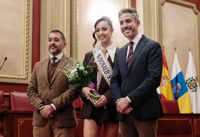 Recepción a las 32 candidatas a reinas del Carnaval de Santa Cruz de Tenerife 2026