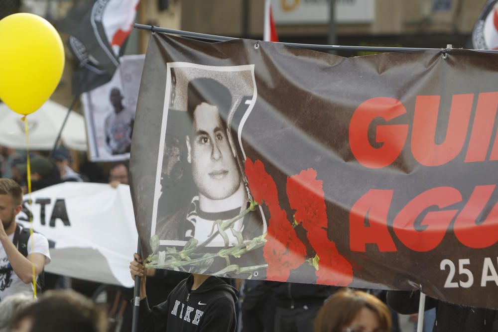 Manifestación del 25 d'Abril en València