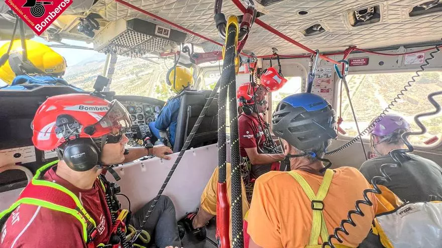 Así ha sido el rescate a un escalador tras sufrir una caída haciendo rapel en Calp