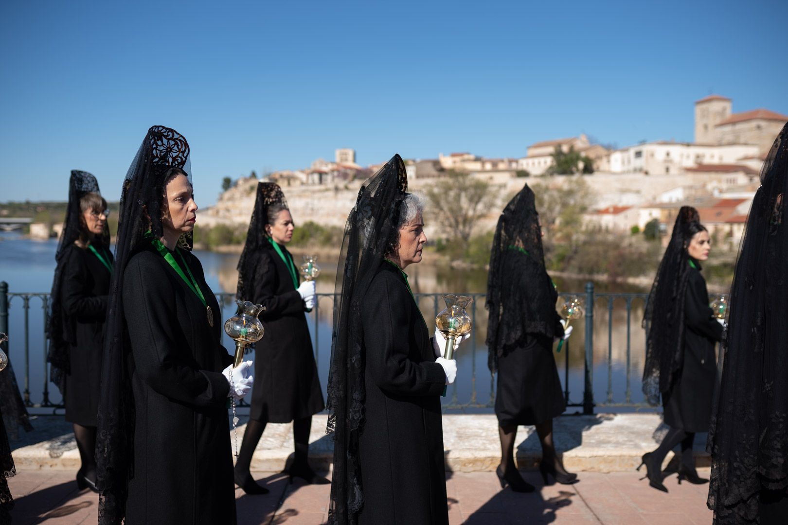 GALERÍA | Las mejores imágenes de la procesión de la Virgen de la Esperanza