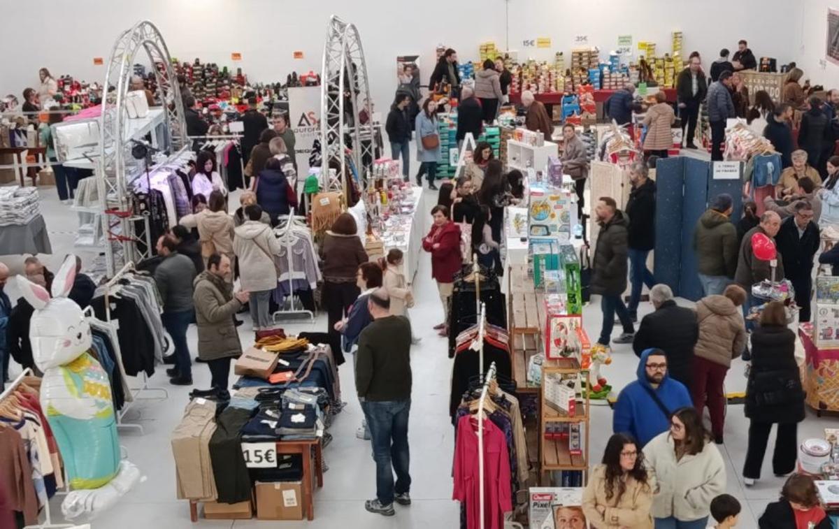 Uno de los pabellones de la feria, en la jornada de ayer.