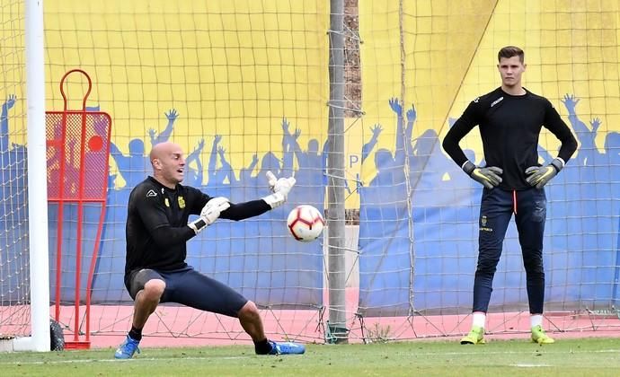 10/05/2019 HORNILLO. TELDE.  Entrenamiento UD Las Palmas. Fotógrafa: YAIZA SOCORRO.  | 10/05/2019 | Fotógrafo: Yaiza Socorro