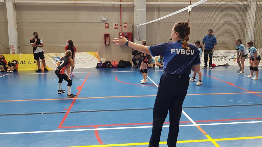 La Federación Valenciana de Voleibol busca árbitros