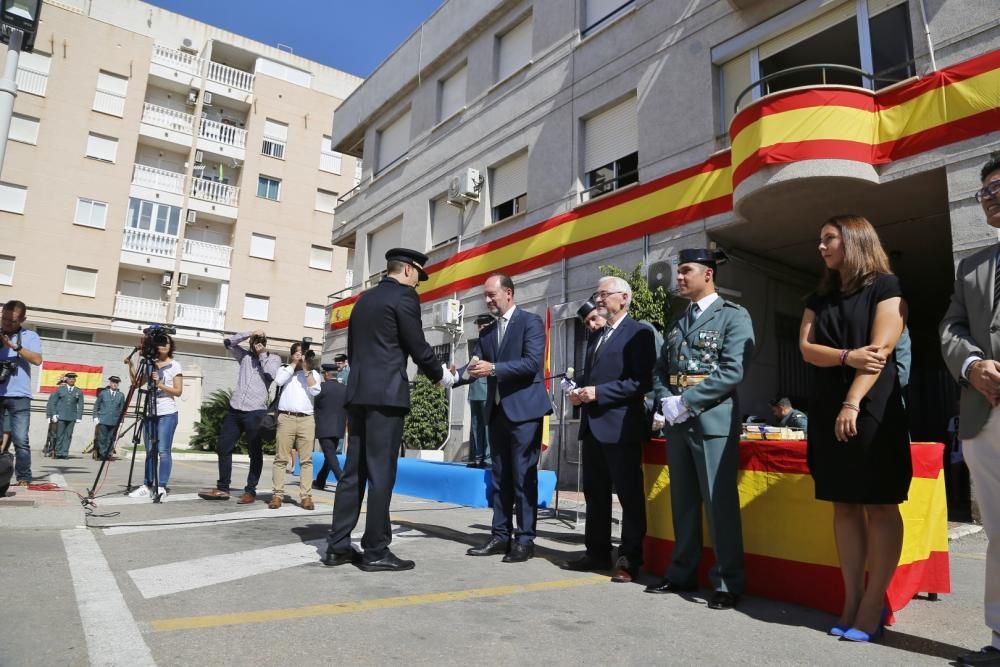 Misa y acto castrense en el cuertel de la Compañía de la Guardia Civil de Torrevieja y la Vega Baja el día de la Virgen del Pilar