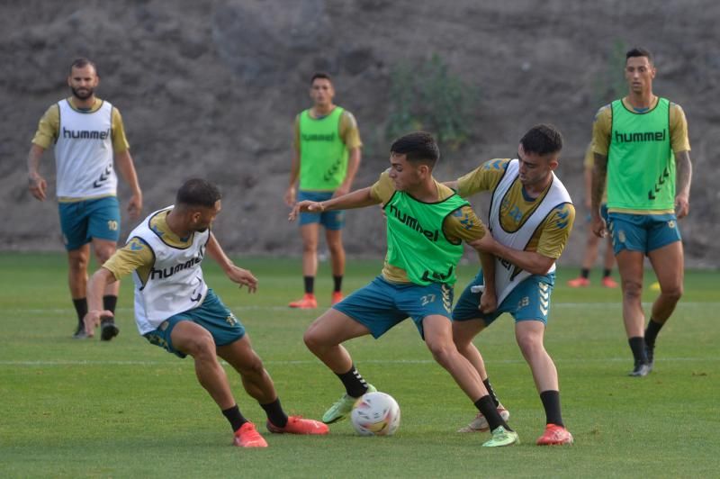 Entrenamiento de la UD Las Palmas (28/09/2021)