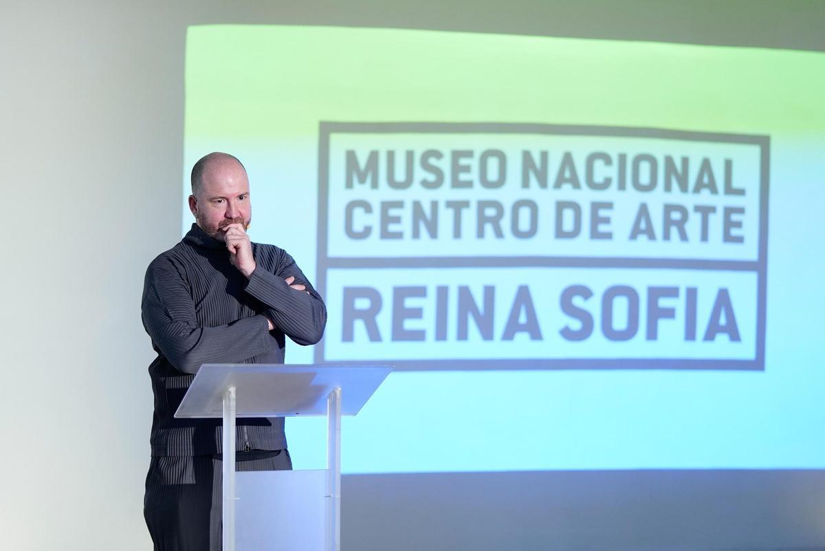 El director del Museo Reina Sofía, Manuel Segade, presenta la programación de 2024 este miércoles, en el edificio Nouvel del propio museo.