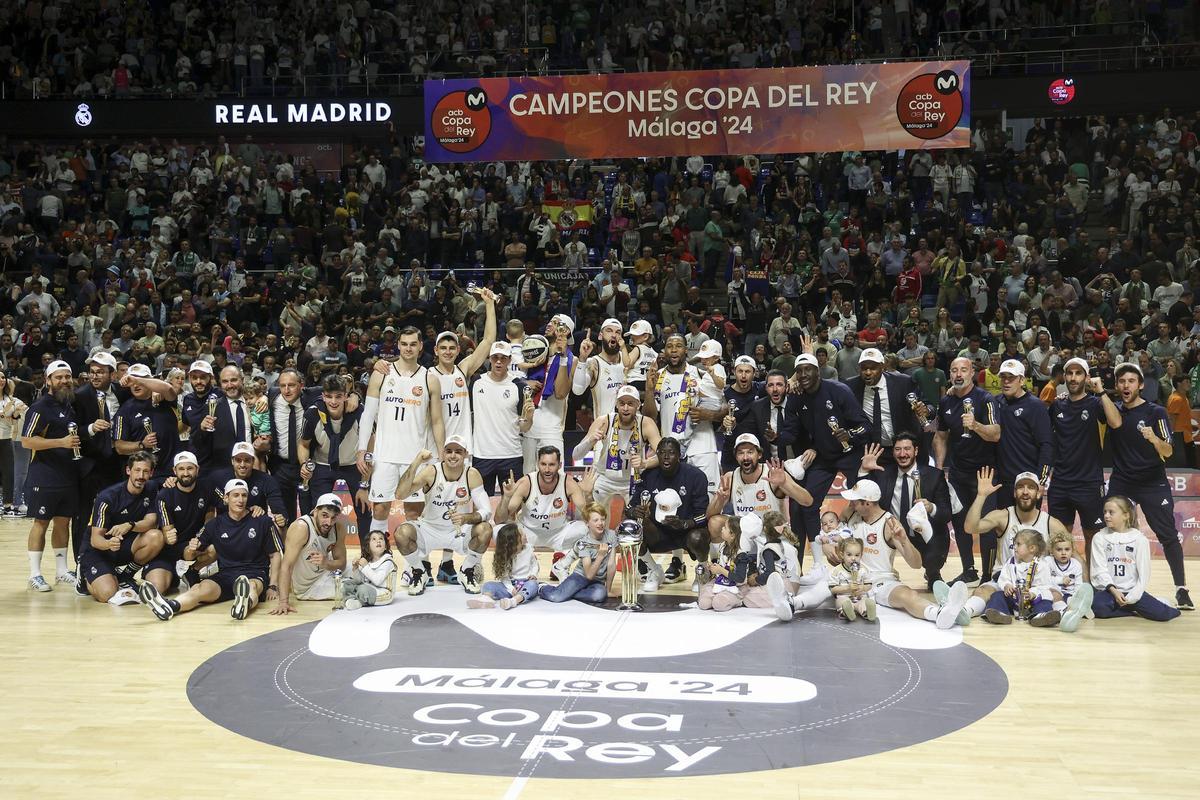 Final de la Copa del Rey 2024 de baloncesto, Real Madrid - FC Barcelona, en imágenes. Final de la Copa del Rey 2024 de baloncesto, Real Madrid - FC Barcelona, en imágenes.