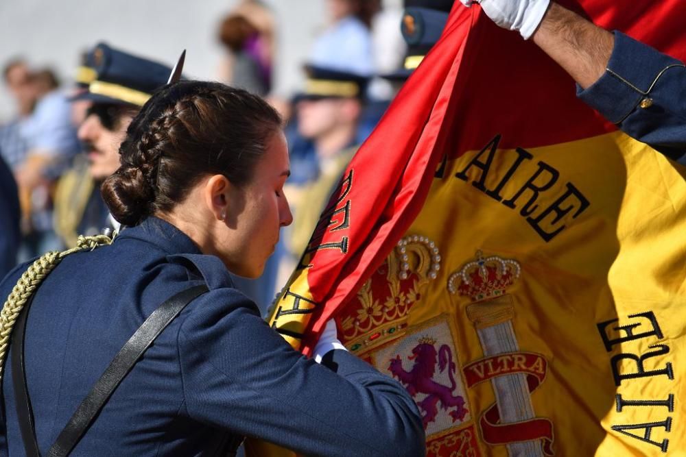 Acto de jura de bandera en la Academia General del Aire