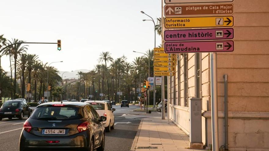 Los vehículos procedentes de la autopista del Aeropuerto no podrán acceder al centro de la ciudad por Antoni Maura.