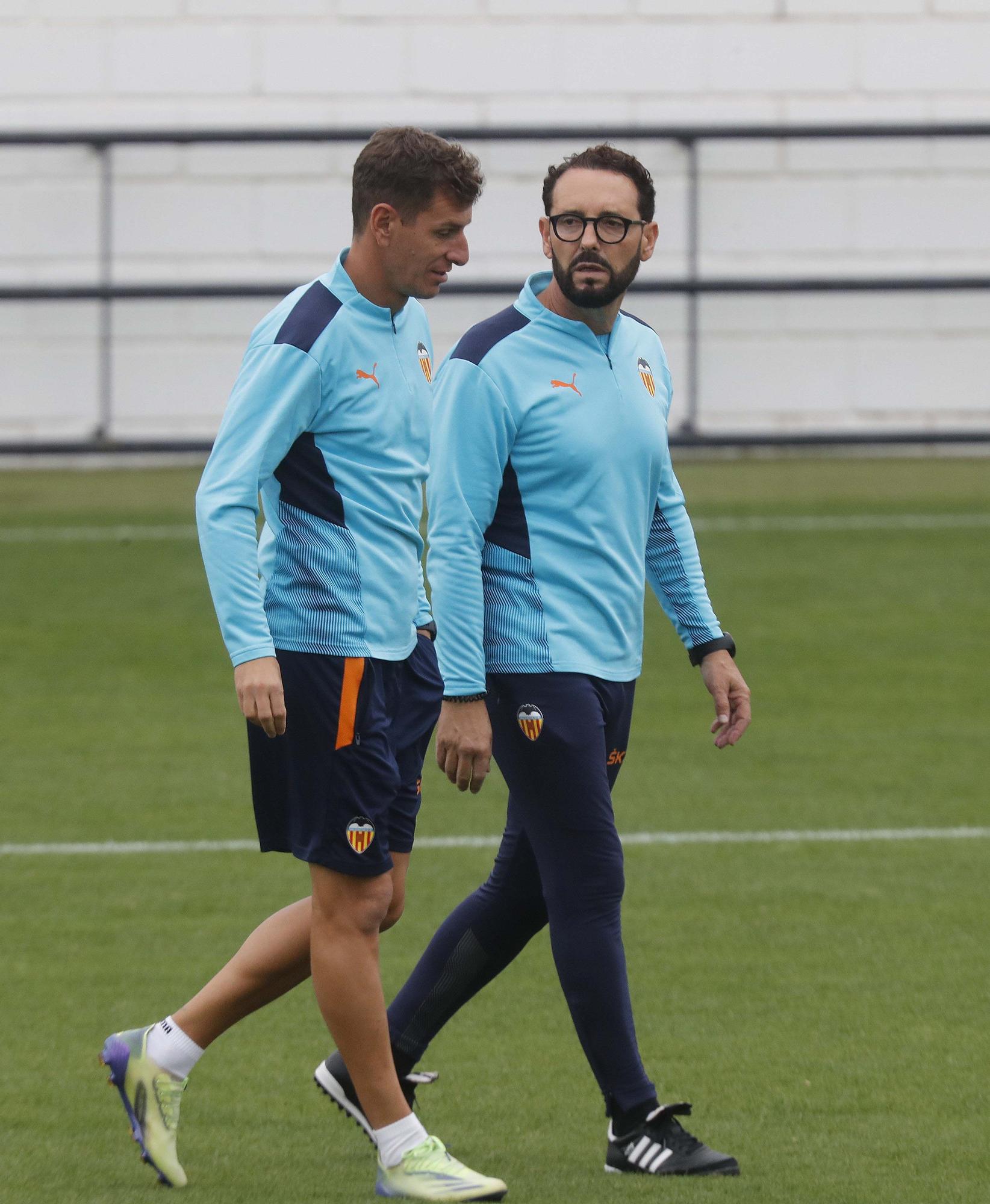 Entrenamiento del Valencia antes del encuentro frente al Mallorca